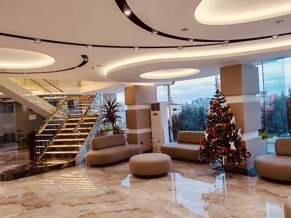 Global Health Hair clinic facilities in Istanbul Turkey, Sapphire FUE and DHI medical center